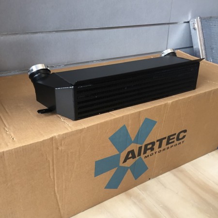 ATINTBMW3 Airtec Intercooler maggiorato BMW Serie 1 E81/E82/E87/E88 e Serie 3 E90/E91 e X1 diesel (lista in descrizione)