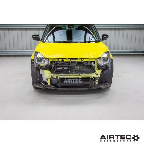 ATINTSUZ1 Airtec Intercooler maggiorato Suzuki Swift AZ ZC33S 1.4 Sport Boosterjet Radiatore aria turbo manicotti siliconici