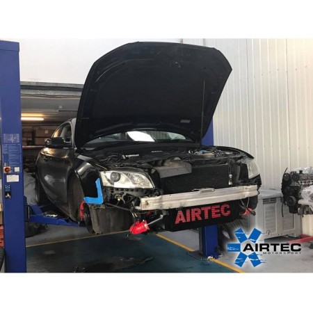 ATINTVAG16 Airtec Intercooler maggiorato con tubi Audi A5 e Q5 2.0 TFSI Quattro 2009-2017 manicotti