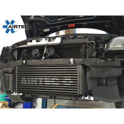 ATINTVAG19C Airtec Intercooler maggiorato Audi TT 8J RS 2.5 TFSI CON Crash Bar ttrs