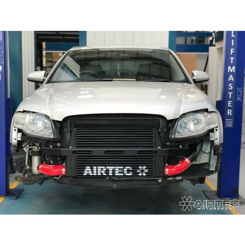 ATINTVAG20 Airtec Intercooler maggiorato con tubi Audi A4 B7 2.0 TFSI 2005-2008 manicotti