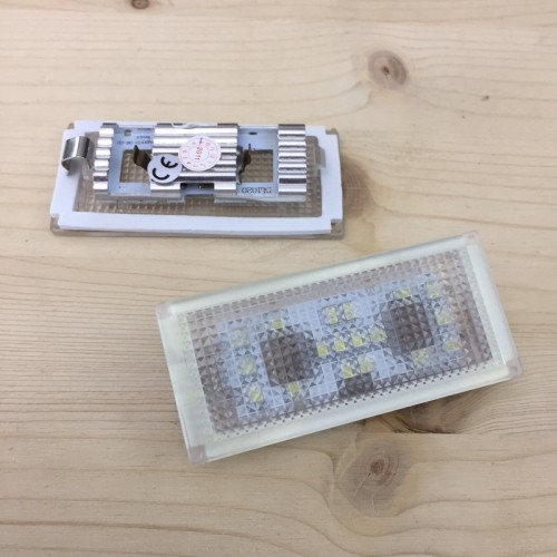 Coppia luci targa a LED TRS Tuning per BMW Serie 7 E66 Berlina