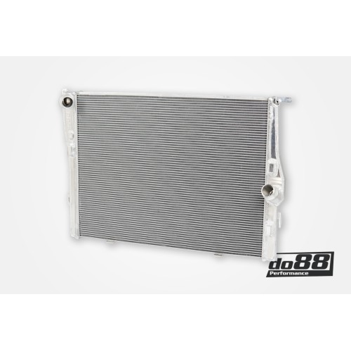 DO88 WC-190 Radiatore acqua maggiorato BMW M3 E90 E92