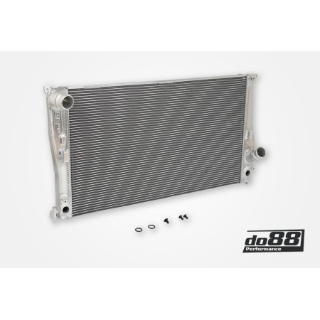 DO88 WC-370 Radiatore acqua maggiorato BMW 135i 335i 35i N54 N55 Automatico 07-13 (E9X E82 E89)